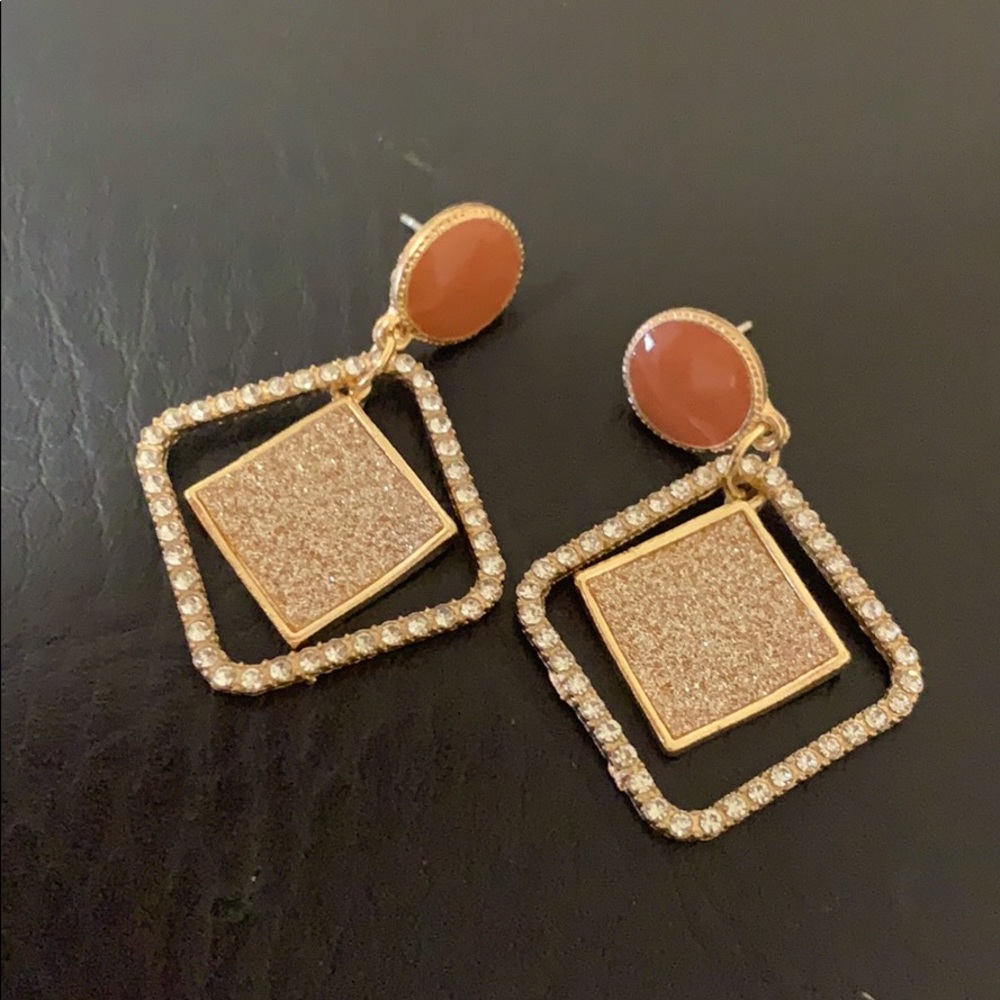 Fashion earrings